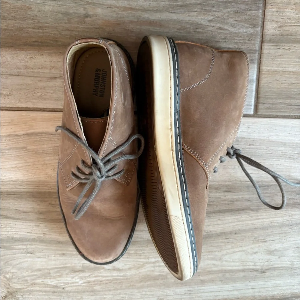 Boys Size 2.5 Johnston & Murphy Brown Leather Lace-Up Chuka or Desert Boots